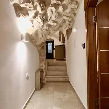 St. John Apartment Jerusalem Exterior photo