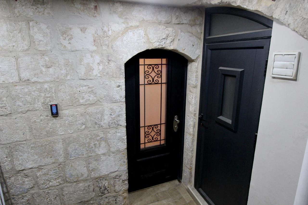 St. John Apartment *